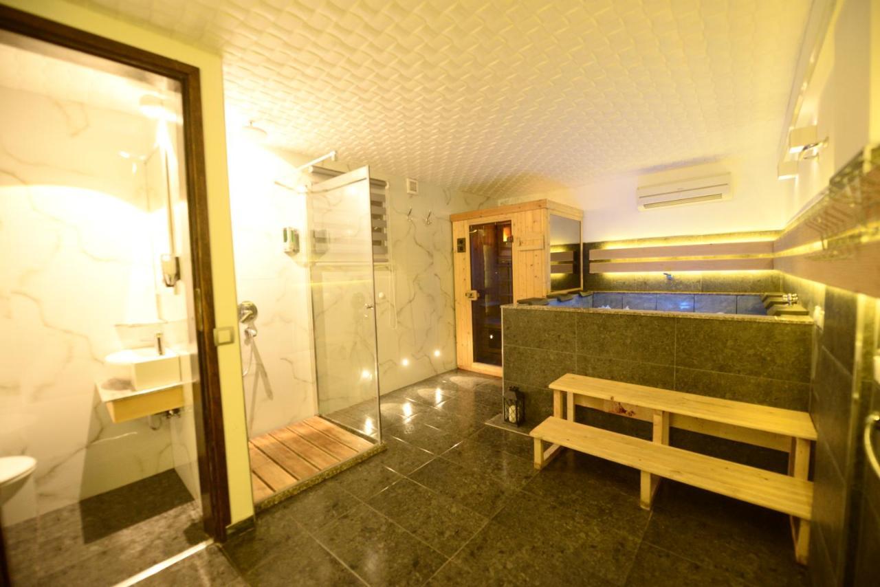 Villa Dijana - Pool, Spa, Outdoor Kitchen Belgrad Dış mekan fotoğraf