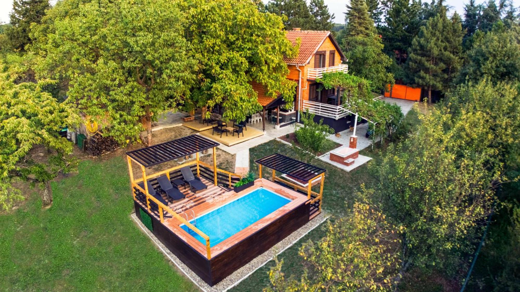 Villa Dijana - Pool, Spa, Outdoor Kitchen Belgrad Dış mekan fotoğraf